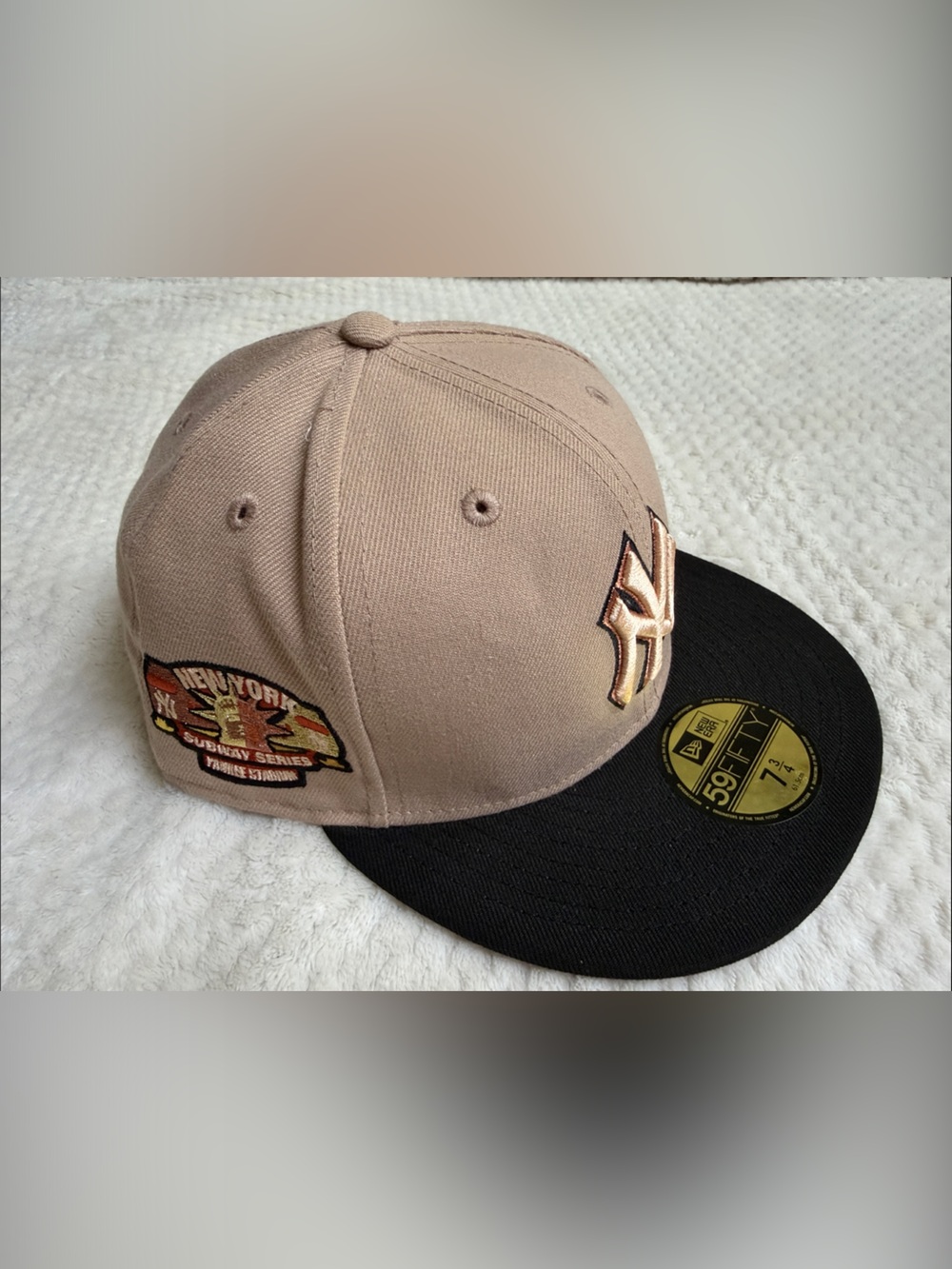 New Era Beige & Black 59FIFTY Fitted Hat with Embroidered Patches -Subway series